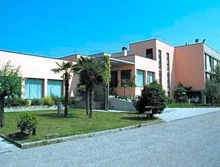 Giannina 3*