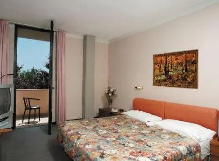 Hotel Giannina 3*